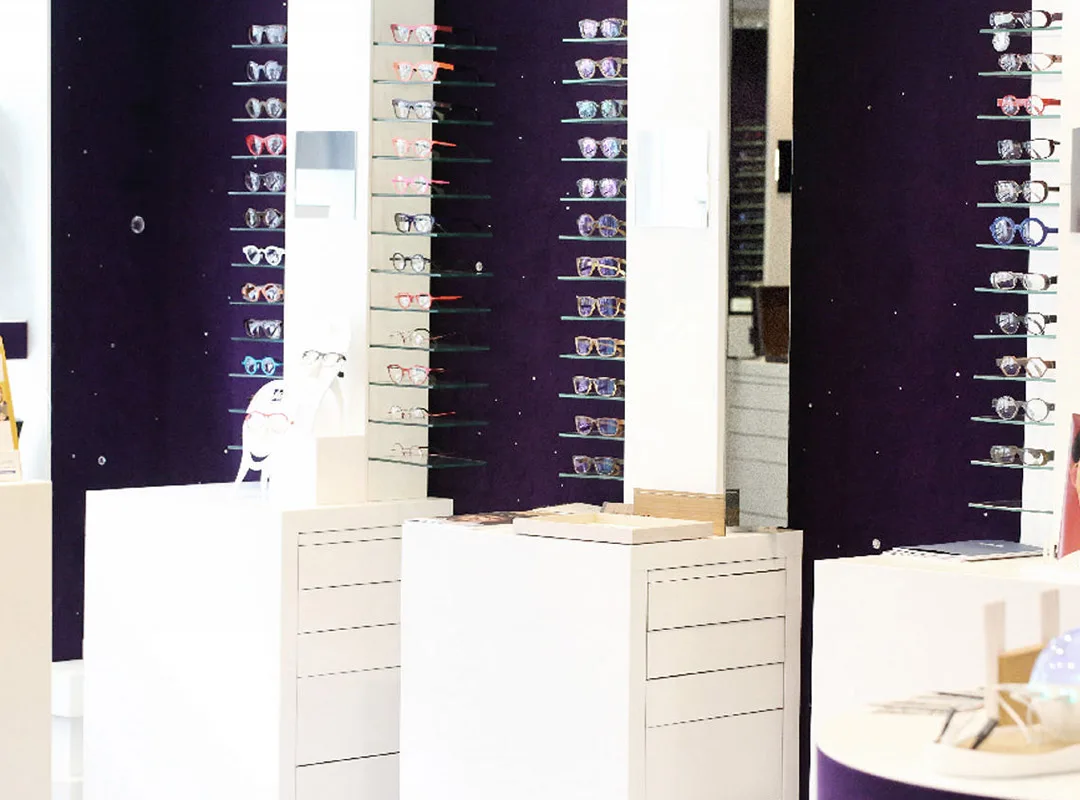 Opticien à Paris  - Une Expertise Optique à la Pointe du style